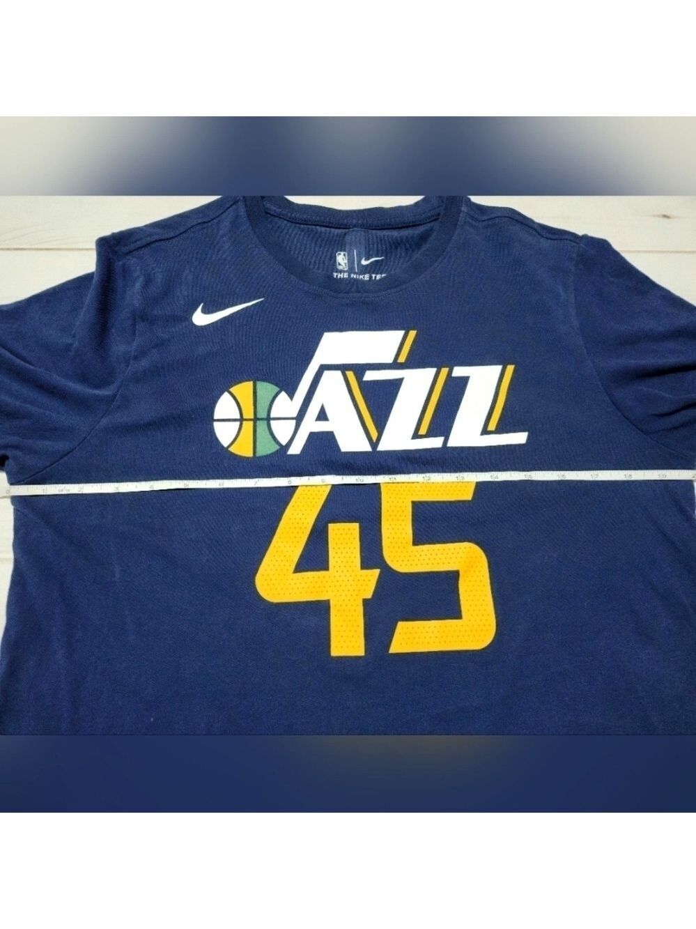 Utah Jazz Donovan Mitchell Nike Navy Player Name & Number Tee Medium -New - Picture 3 of 5